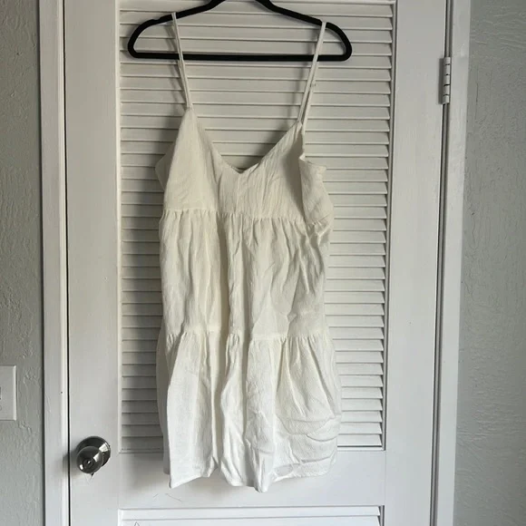 runway scout white dress Our exclusively designed Porter Dress is back! You will reach to this dress throughout the seasons and for any occasion, one of our most-loved styles